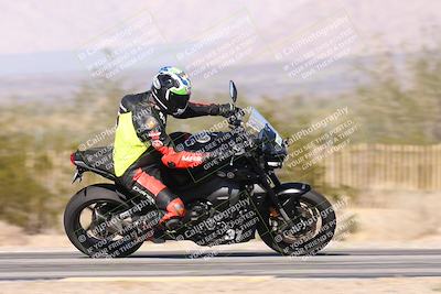 media/Dec-04-2025-Racers Edge (Thu) [[5ebc9f124d]]/3-B Group/5-Session 2 Turn 2 inside Speed Pans/